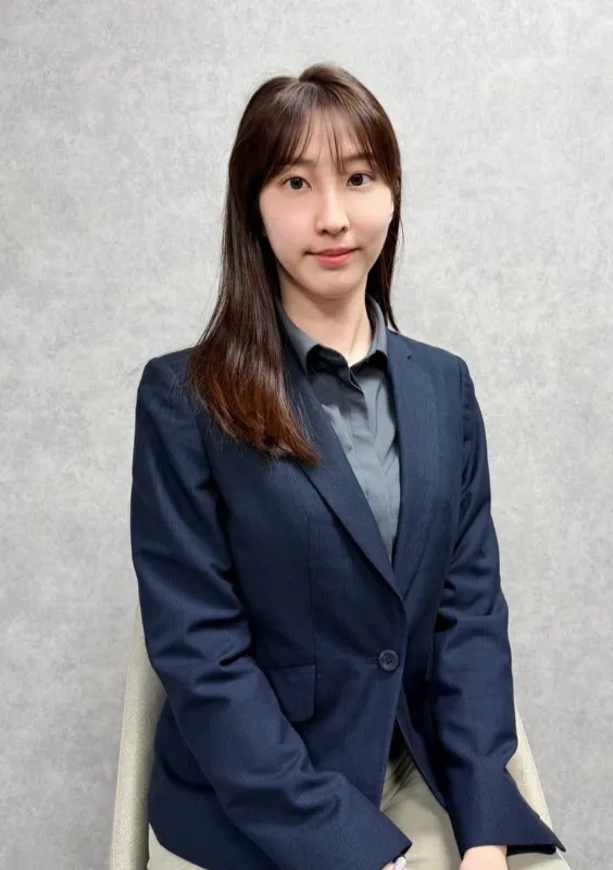 律師 李婷安